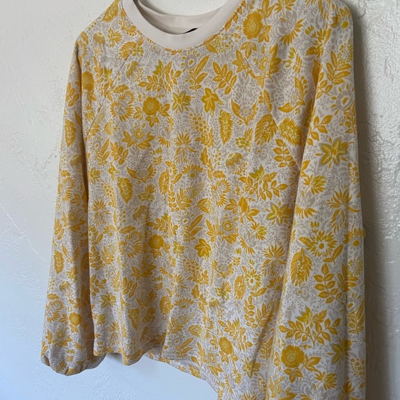 Banana Republic Yellow Floral Long Sleeve Sweater with Bubble Sleeves Size S - Picture 2 of 3